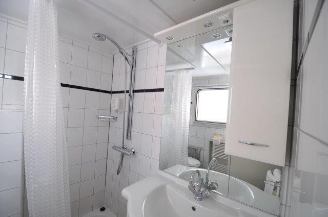 foto: 92 Motorschip 25.00