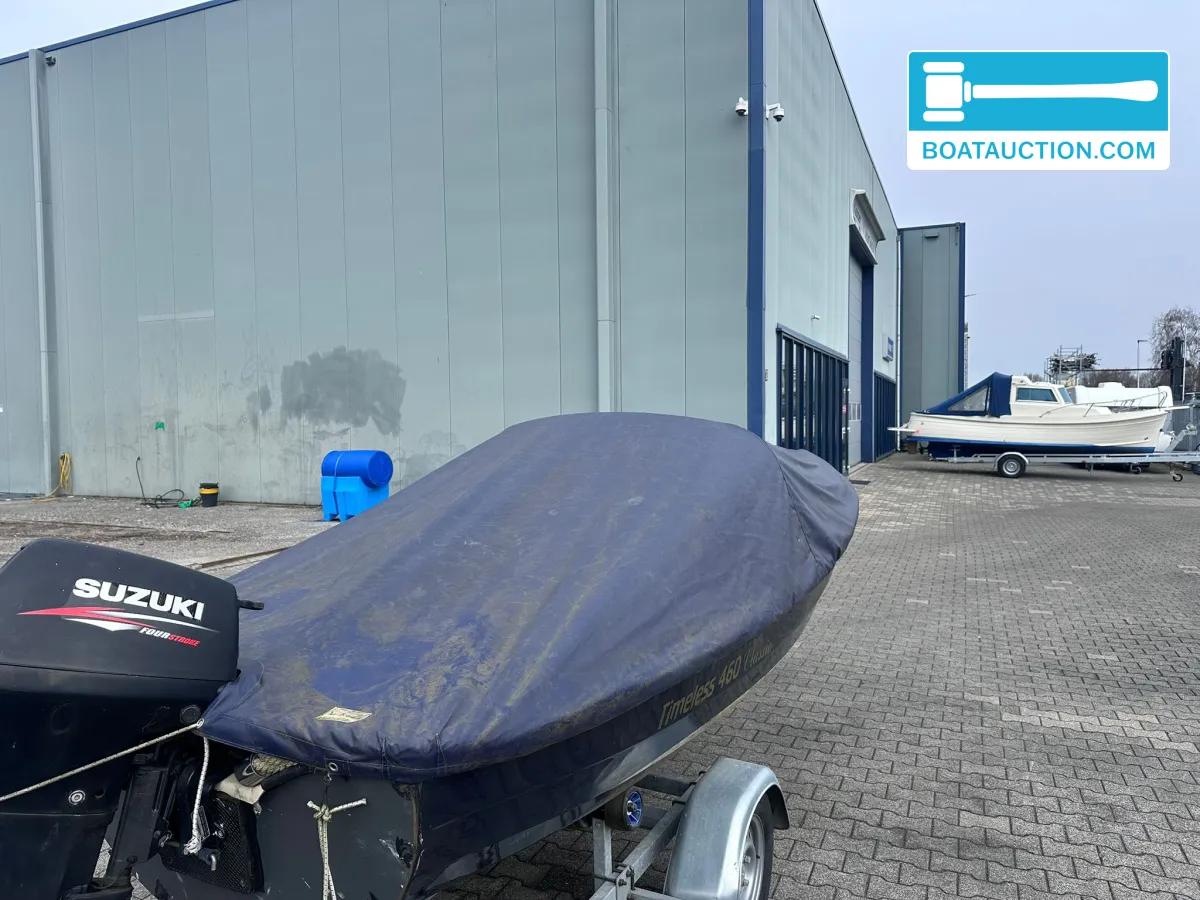 foto: 17 Timeless 460 Classic