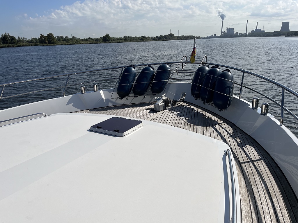 foto: 82 Valk Continental 15.60