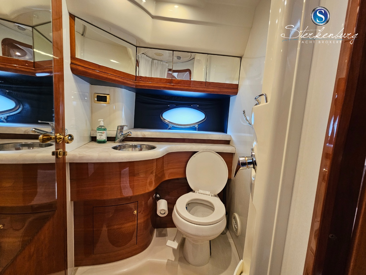 foto: 53 Cranchi 50 mediterranee
