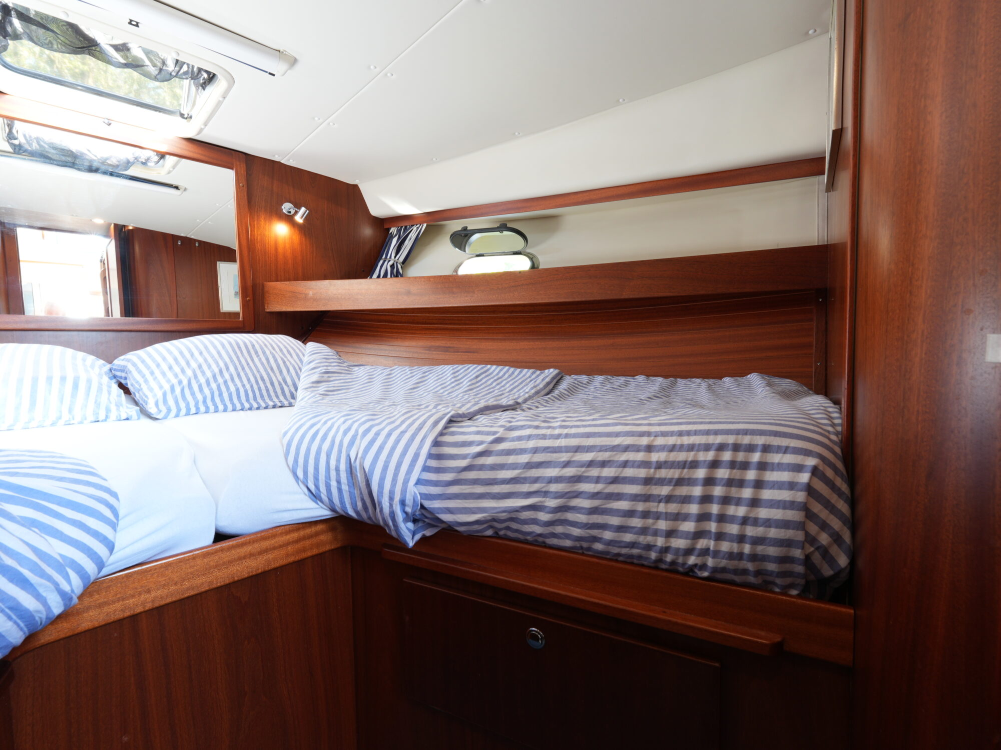 foto: 59 nimbus Nimbus 380 Commander