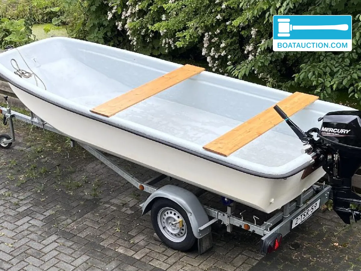 foto: 5 Jata California Skiff JV1450