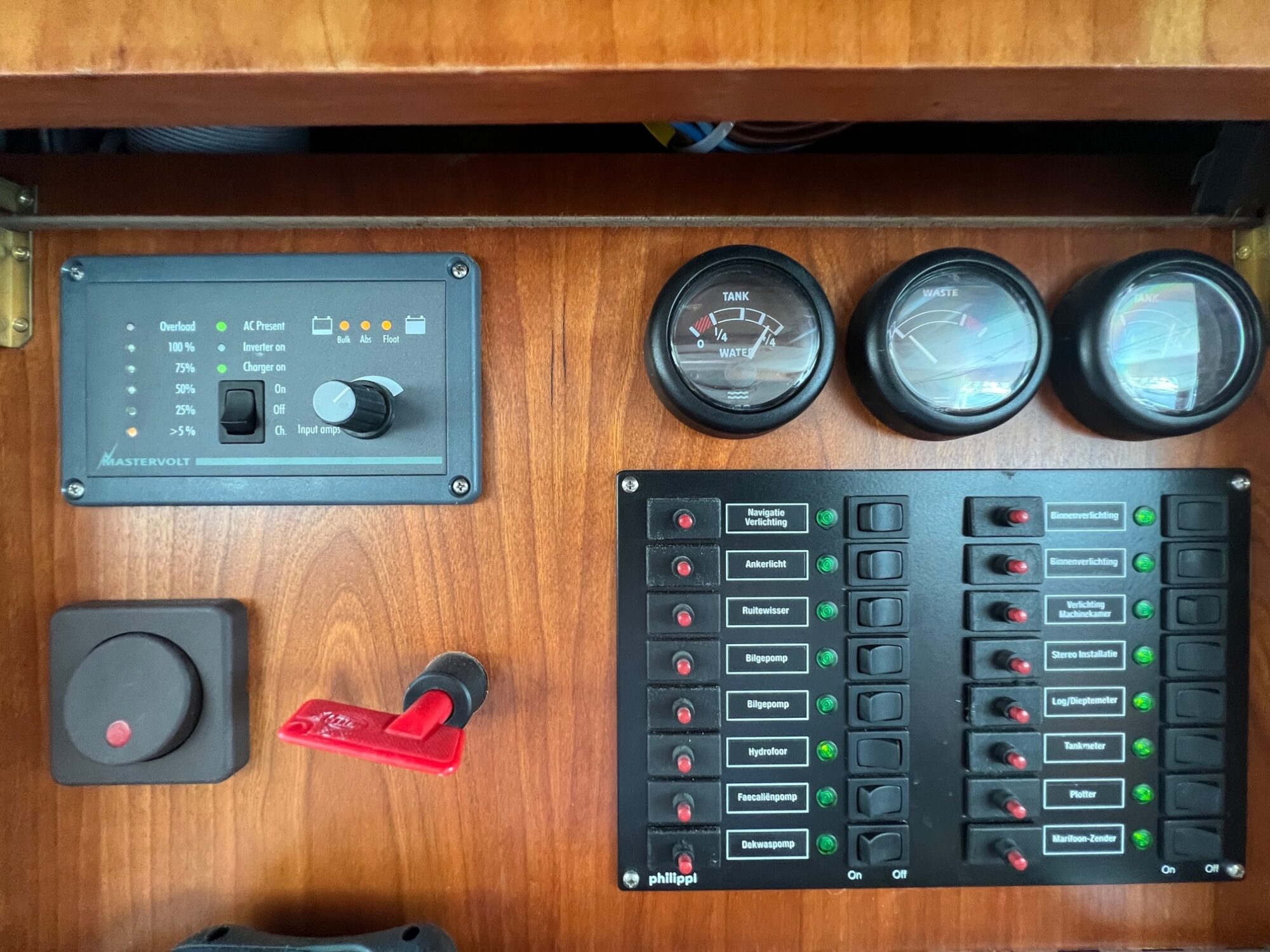 foto: 49 Veha Veha 10.20 OK Cabrio