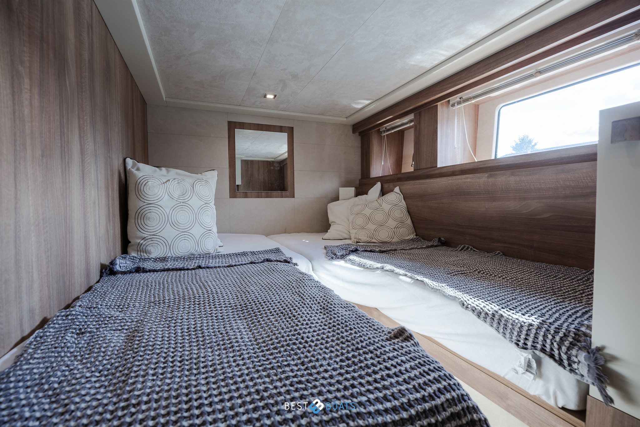 foto: 58 Cranchi Eco Trawler 43 Long Distance