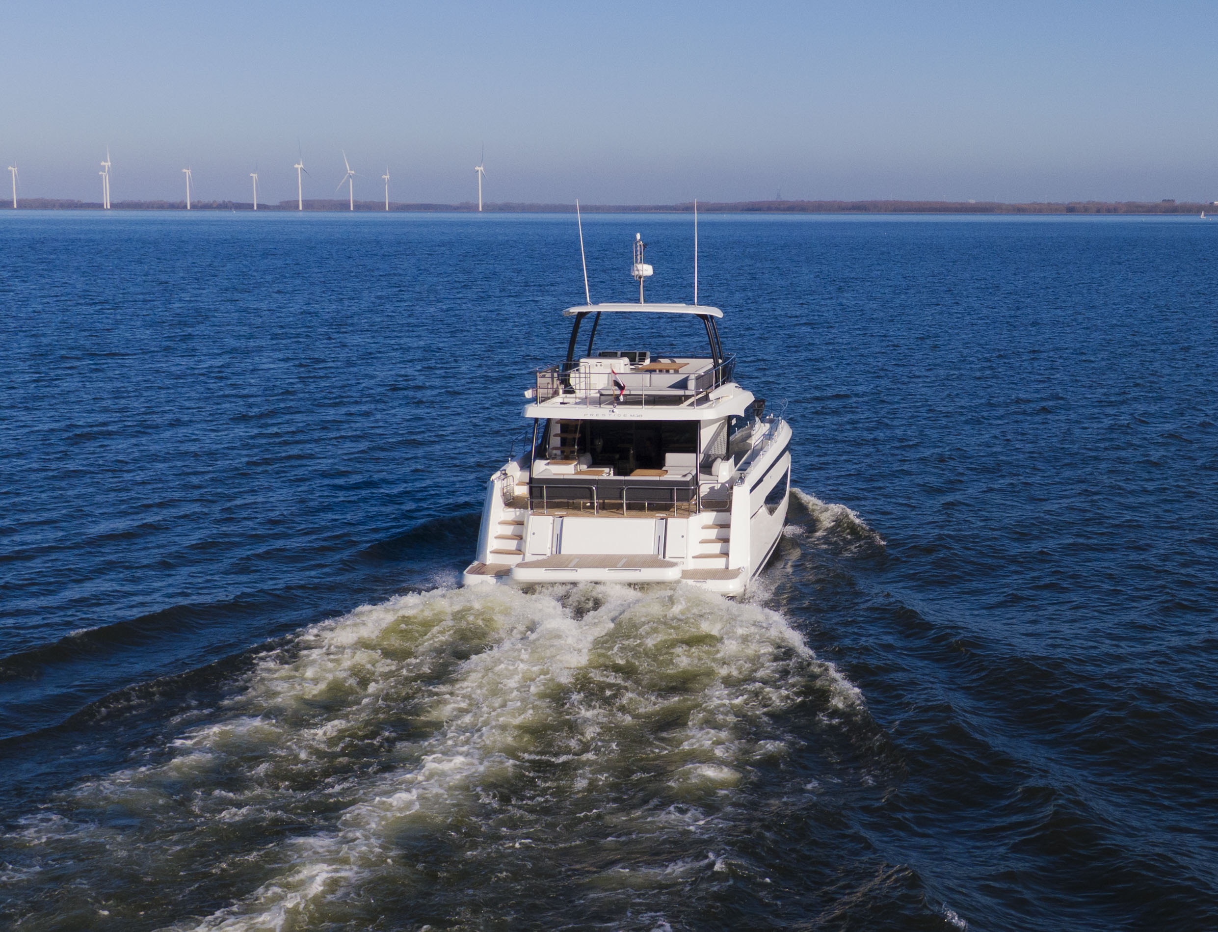 foto: 56 Prestige M48