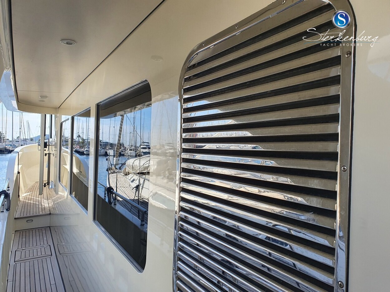 foto: 91 Alm Delfino 60