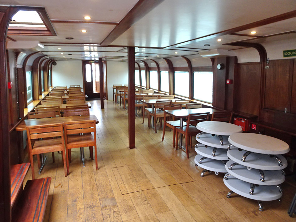 foto: 62 Dagpassagiersschip 152 pers