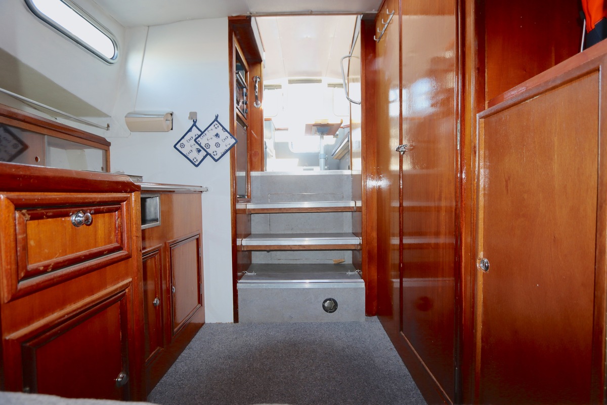 foto: 36 Lochin  333 Workboat