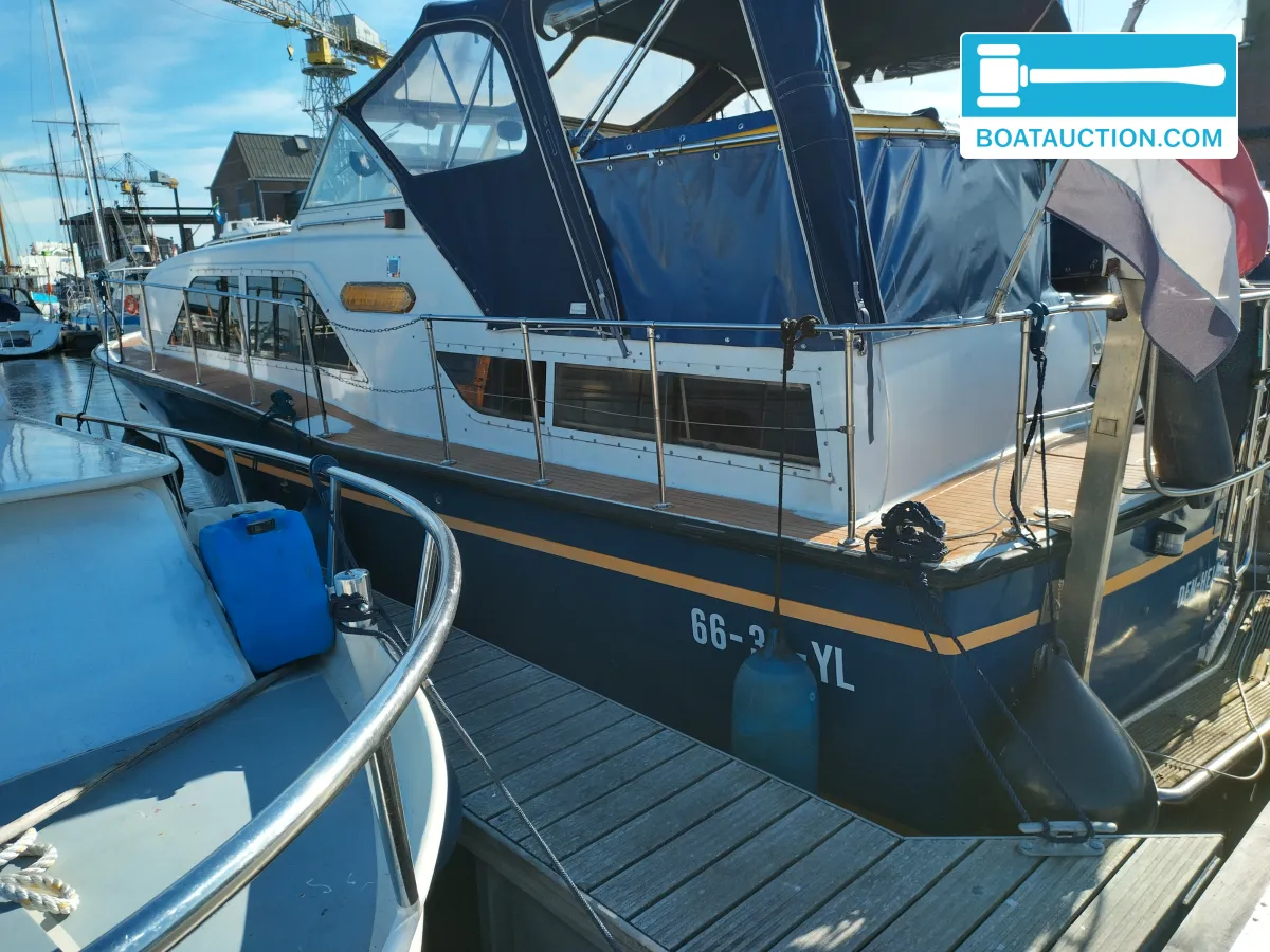 foto: 29 Chris Craft Catalina 35 DC