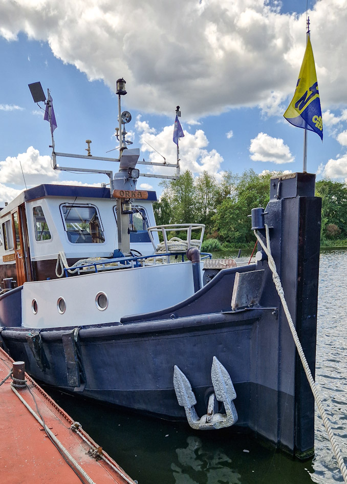 foto: 44 Sleep / Duwboot 15.42 met CBB