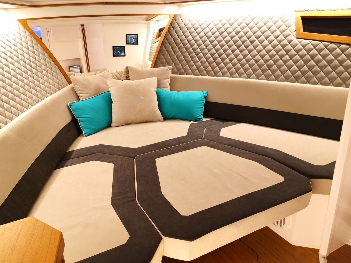 foto: 58 Alfastreet Marine 28 Cabin Electric