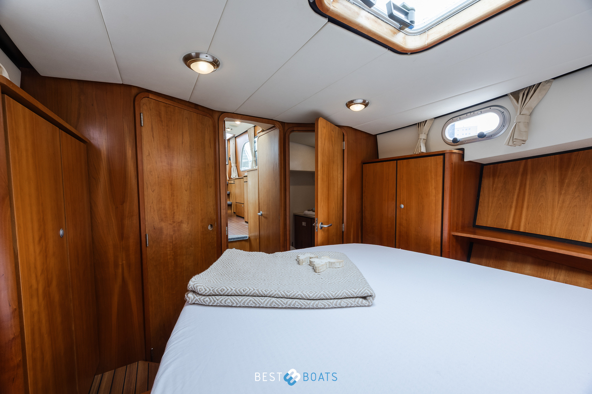 foto: 43 Linssen Grand Sturdy 34.9 AC