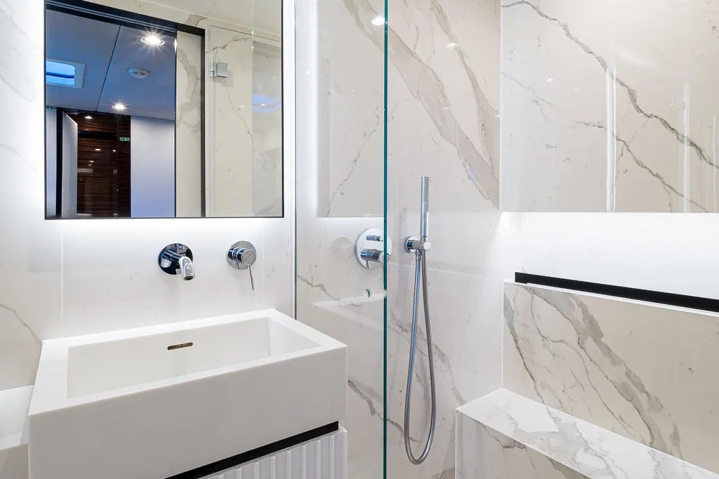foto: 80 Sunreef 60 Dessus