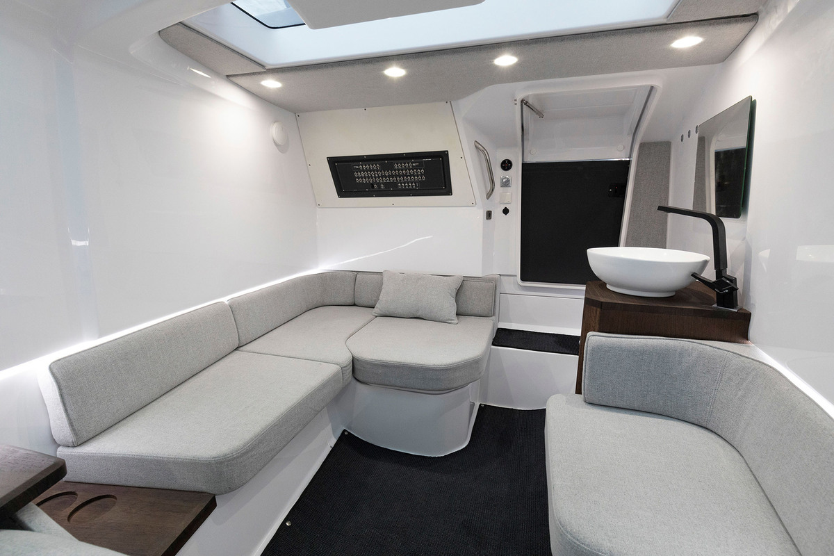 foto: 19 Axopar 37 XC Cross Cabin