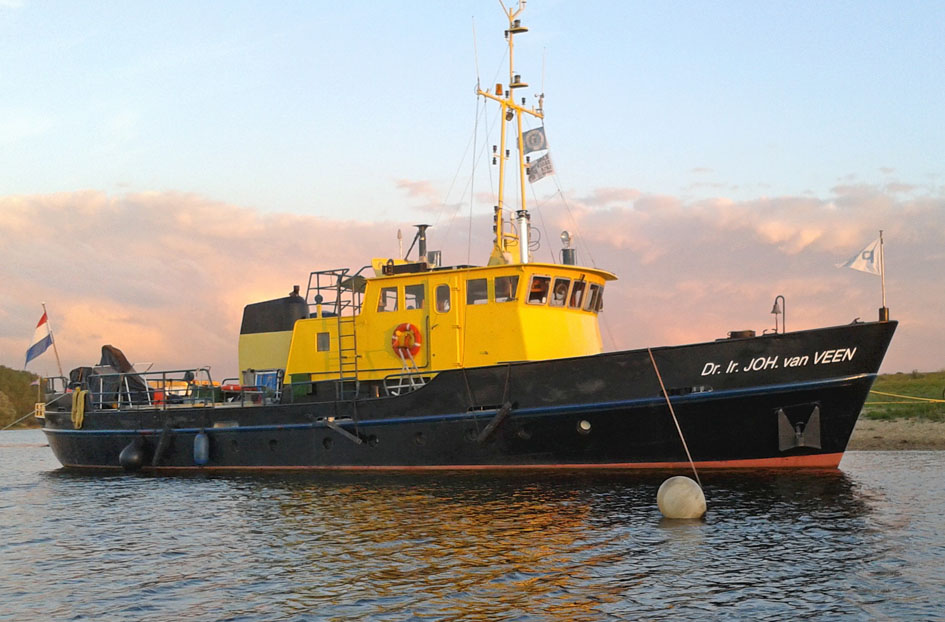 foto: 134 ex Rijkswaterstaat / Varend Woonschip 23.23, CBB Rijn
