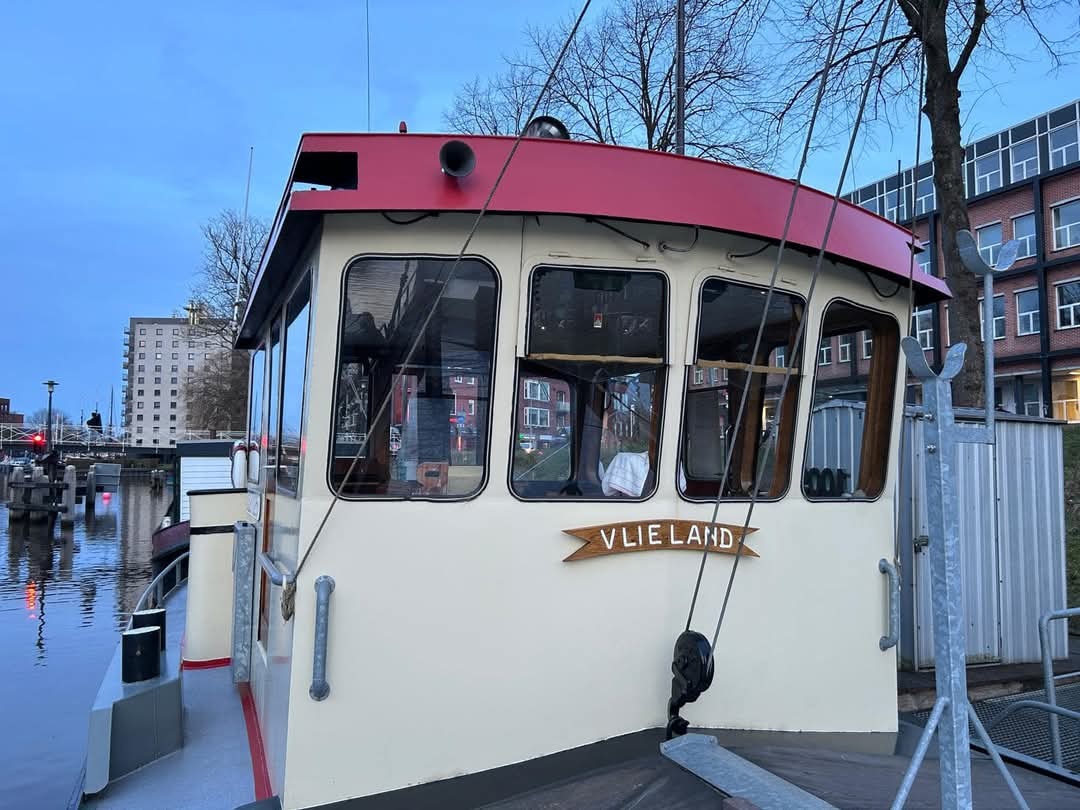 foto: 87 Luxe Motor Varend Woonschip 24.63