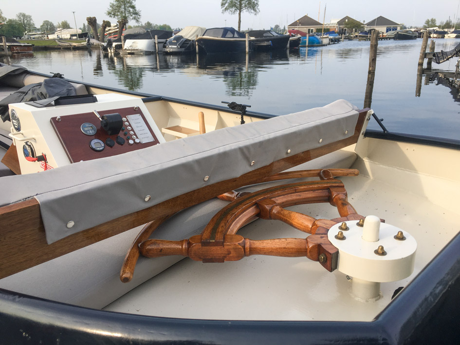 foto: 12 Elektrische Sloep 6.10 (Freya) 