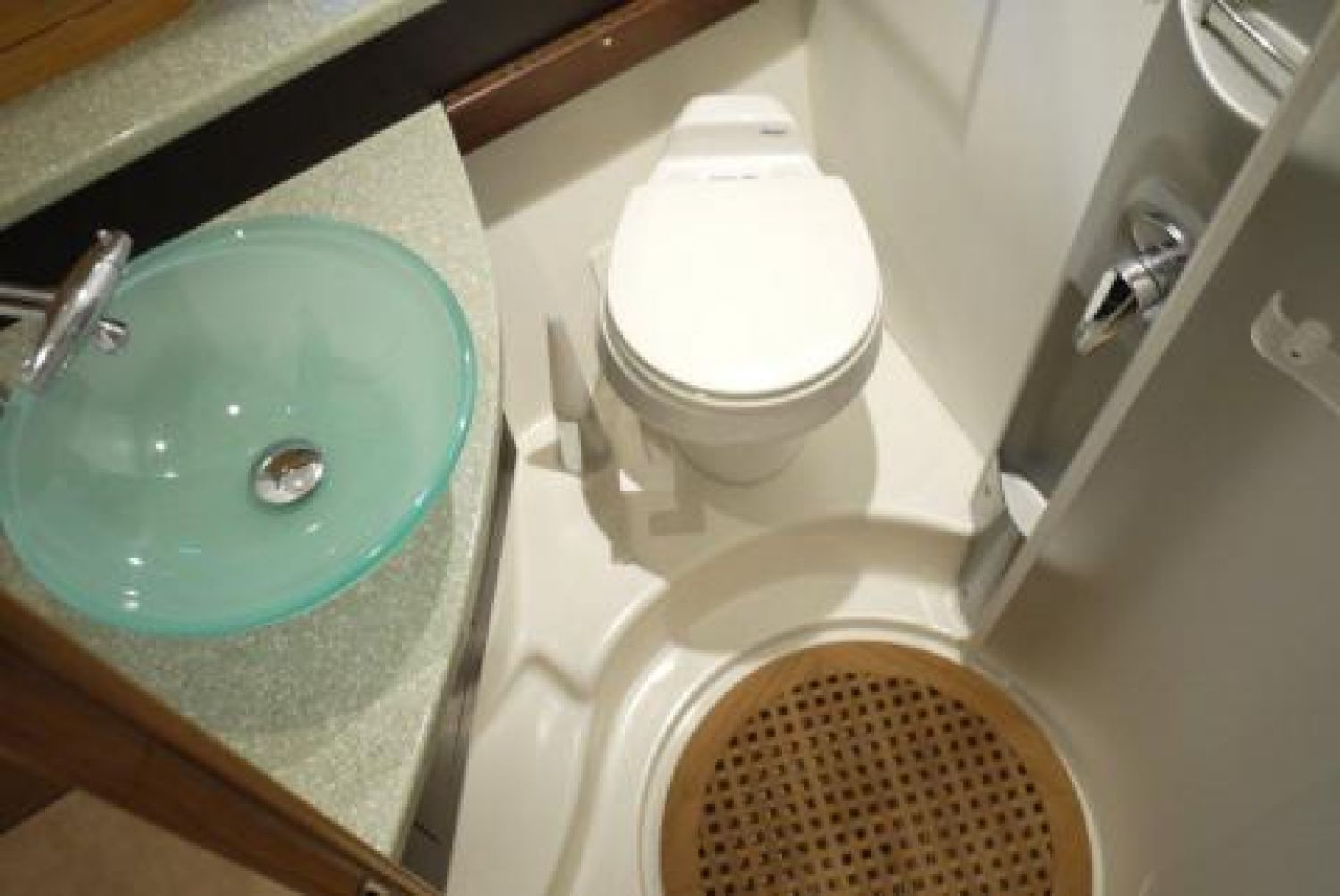 foto: 10 Prestige  46 Fly