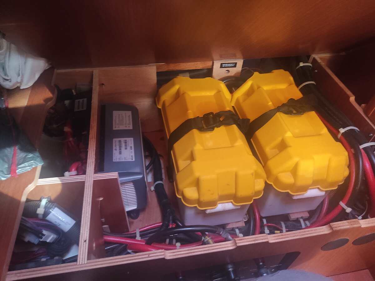 foto: 99 Beneteau Oceanis 41