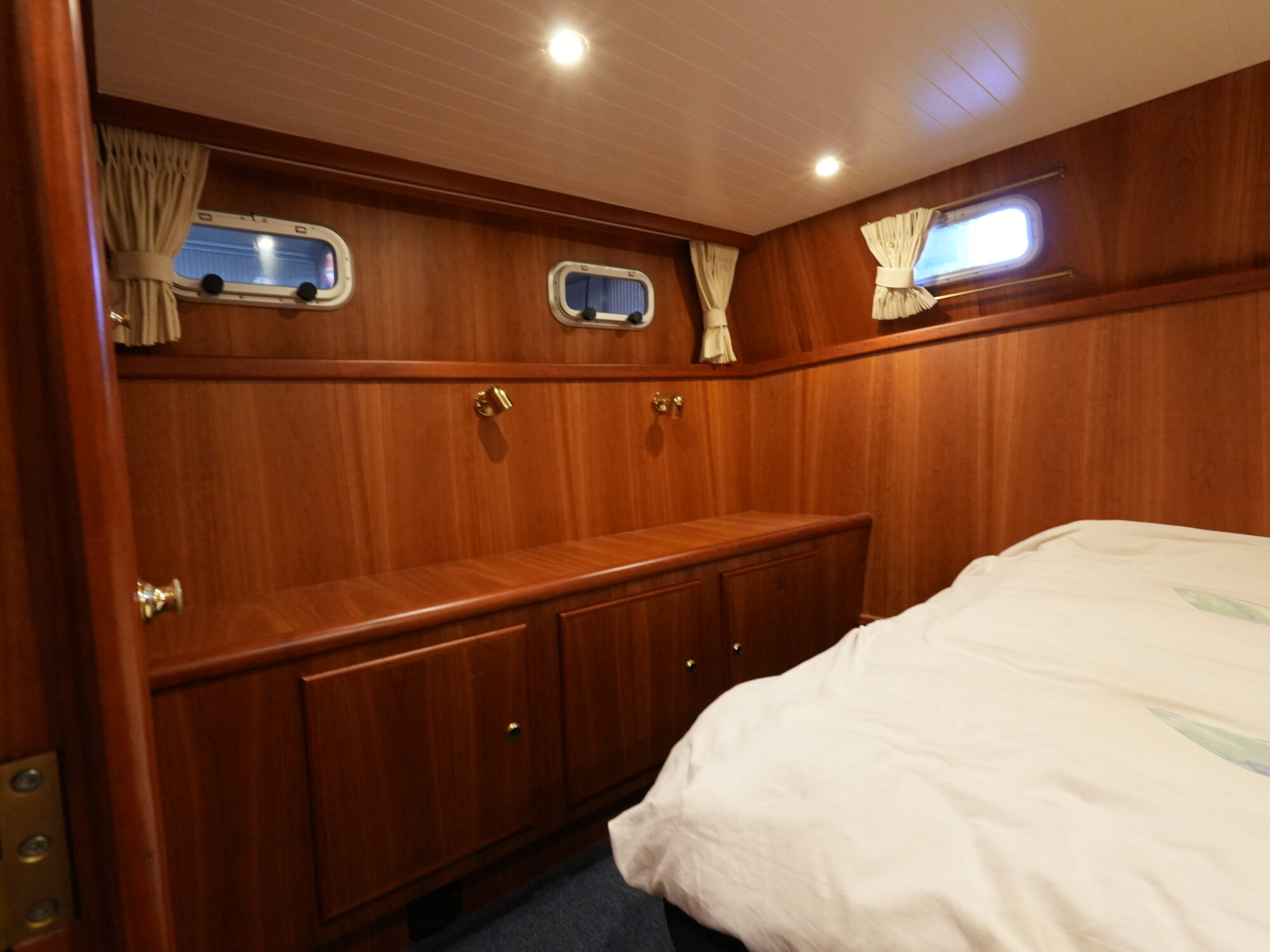 foto: 45 Jetten Jetten Bully 9.60 AK