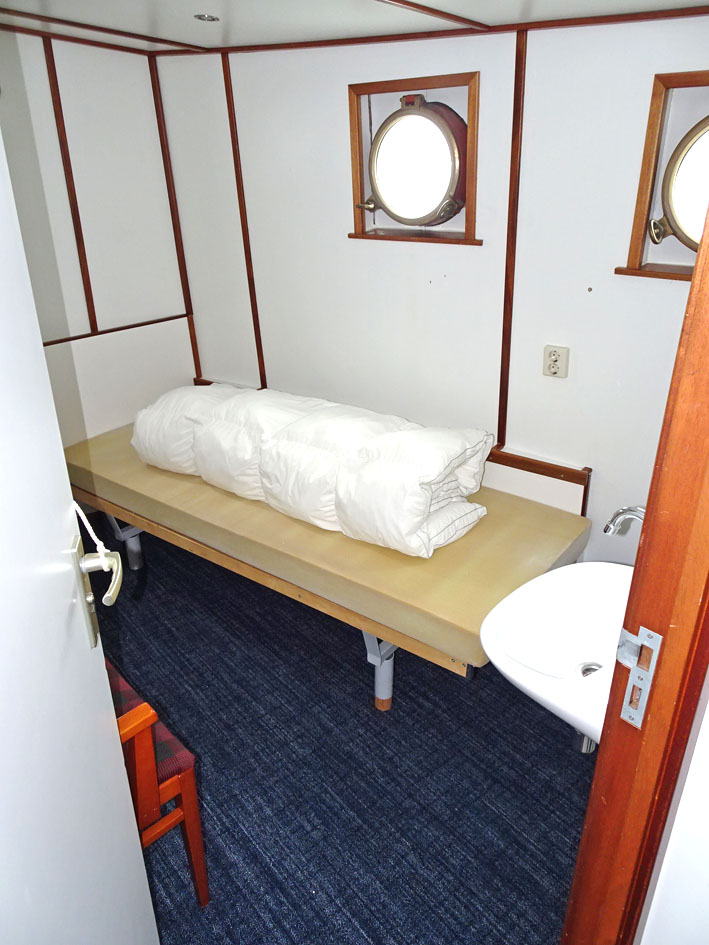 foto: 63 Hotel / Passagiersschip 18 pass 18 pass