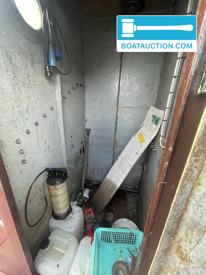 foto: 38 Sleepboot 2200