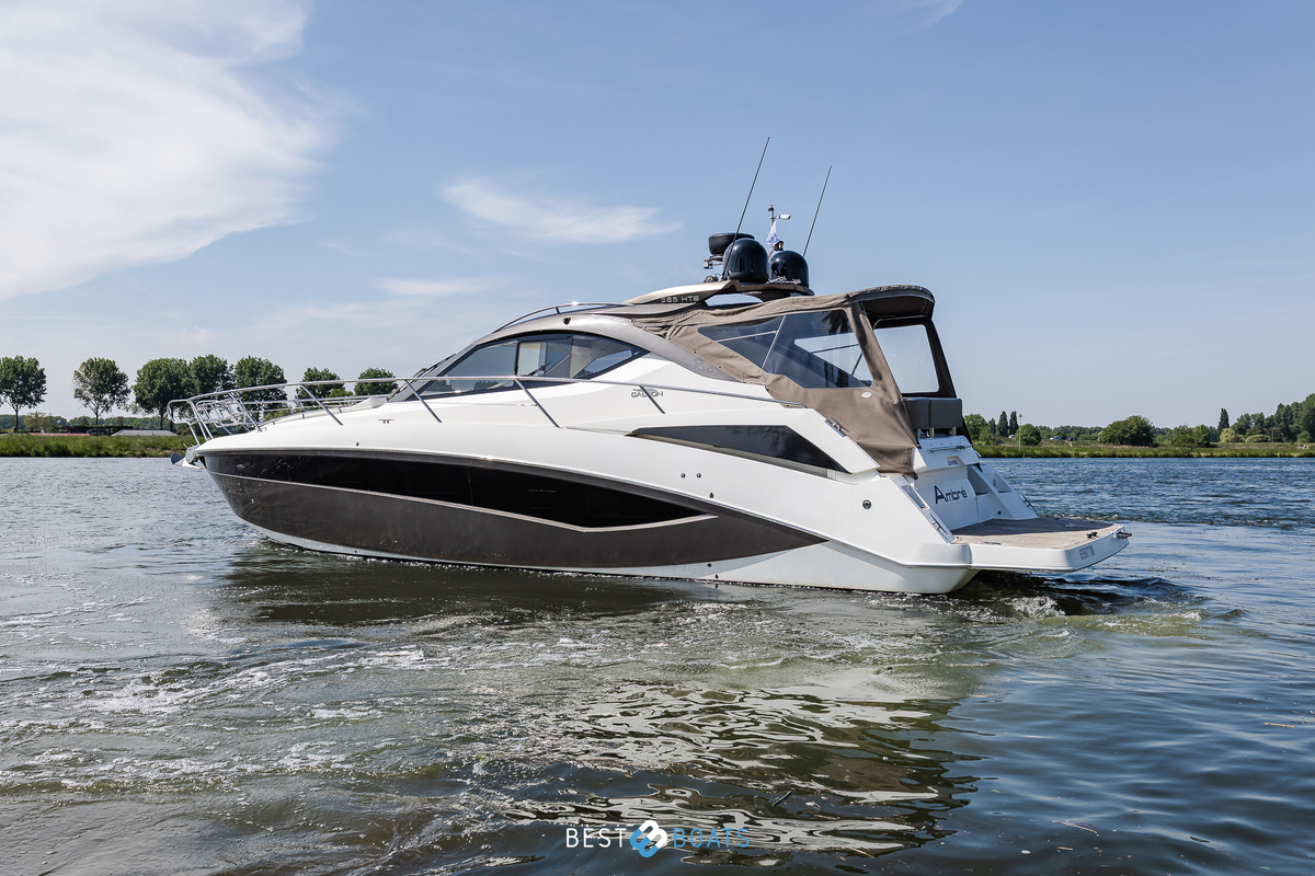 foto: 46 Galeon 385 HTS