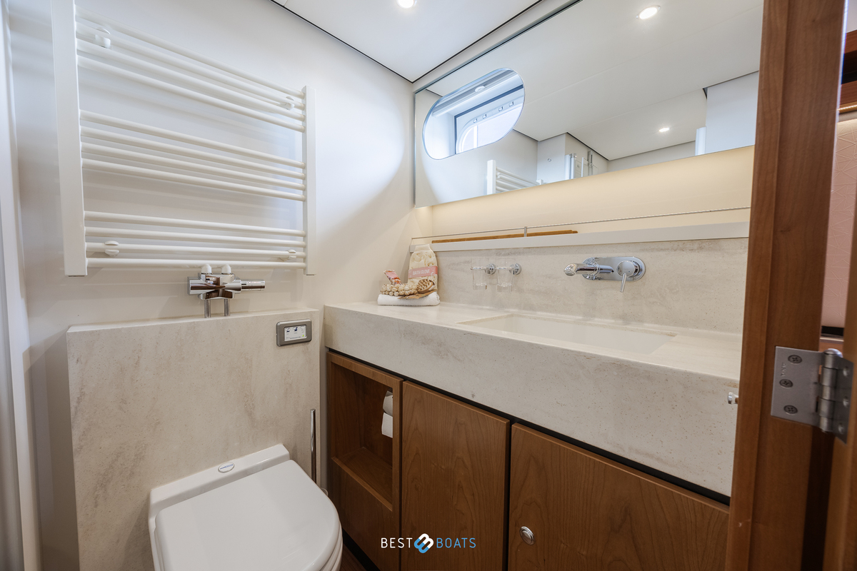 foto: 65 Linssen Grand Sturdy 450 AC Variotop