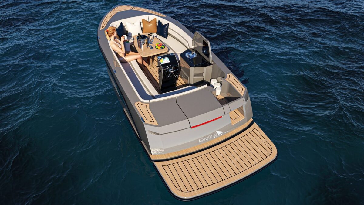 foto: 86 Alfastreet Marine 21 Open Electric