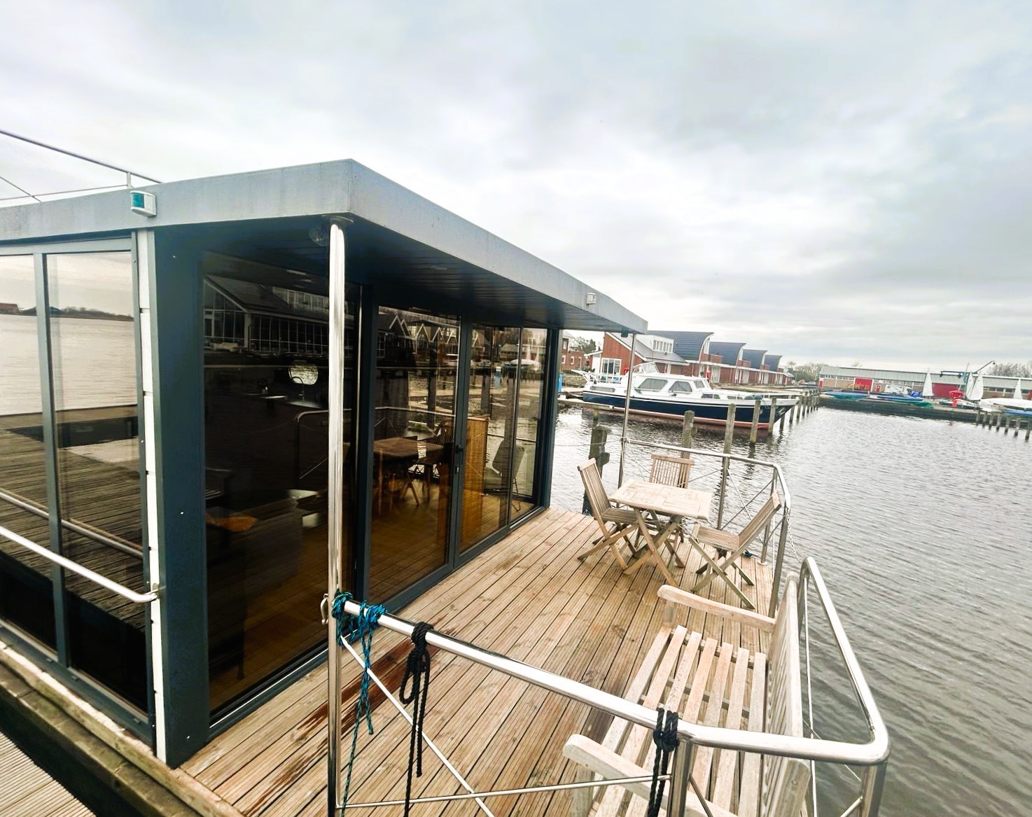 foto: 19 Campi 400, Met Ligplaats In Uitgeest