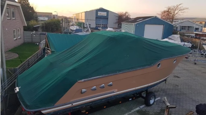 foto: 19 Speedcruiser Storebro    J32