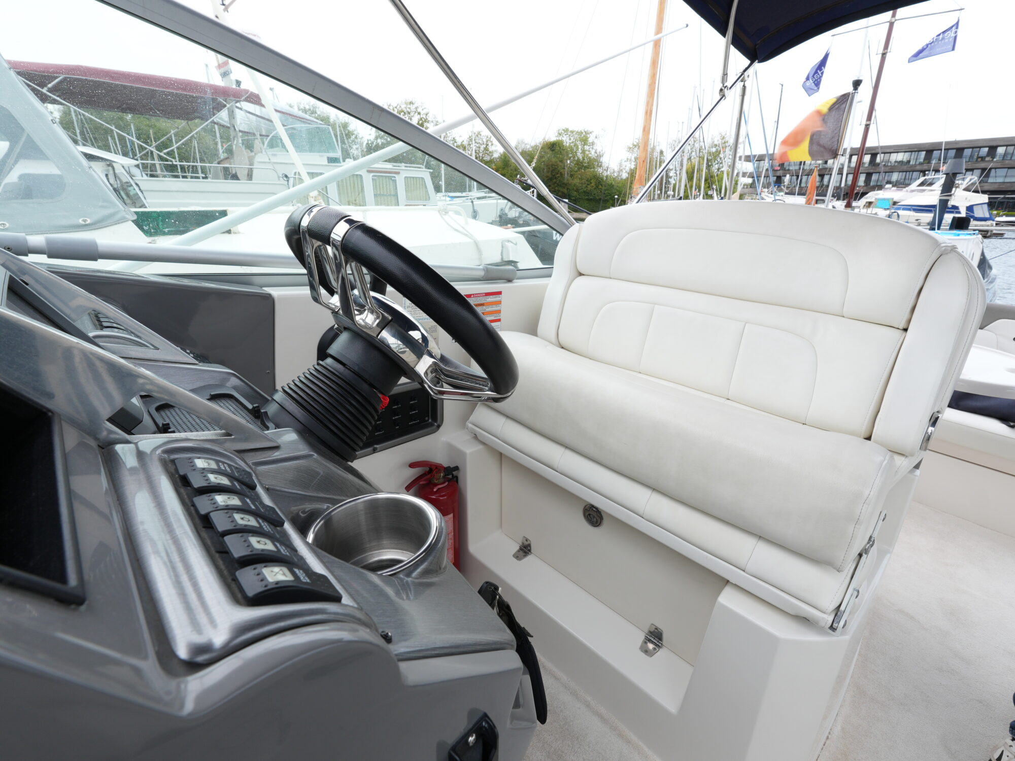 foto: 27 Monterey Monterey 260 Sport Cruiser