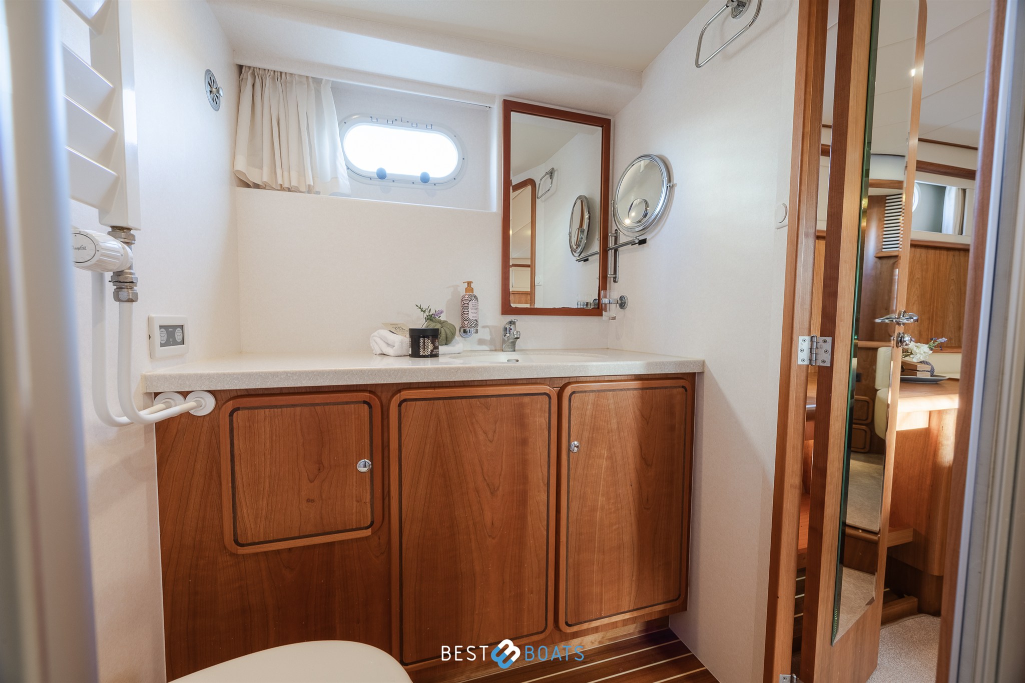 foto: 54 Linssen Grand Sturdy 500 Variotop MKII