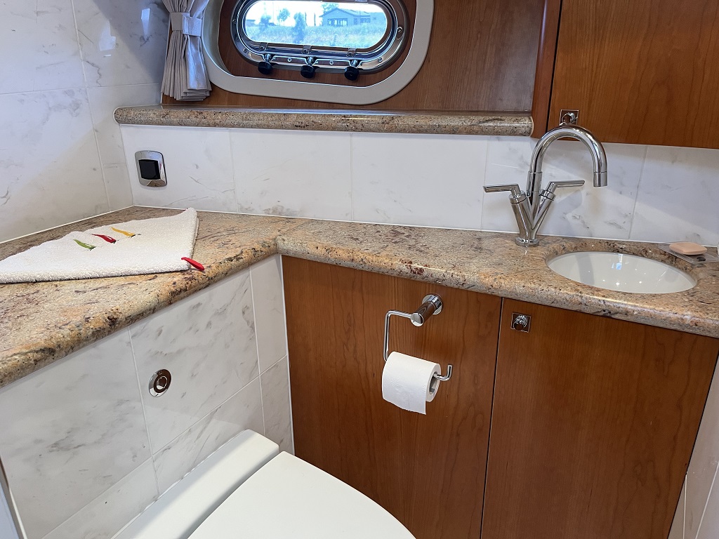 foto: 111 Valk Continental 15.50 FR