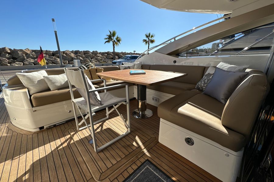 foto: 29 Princess V 57