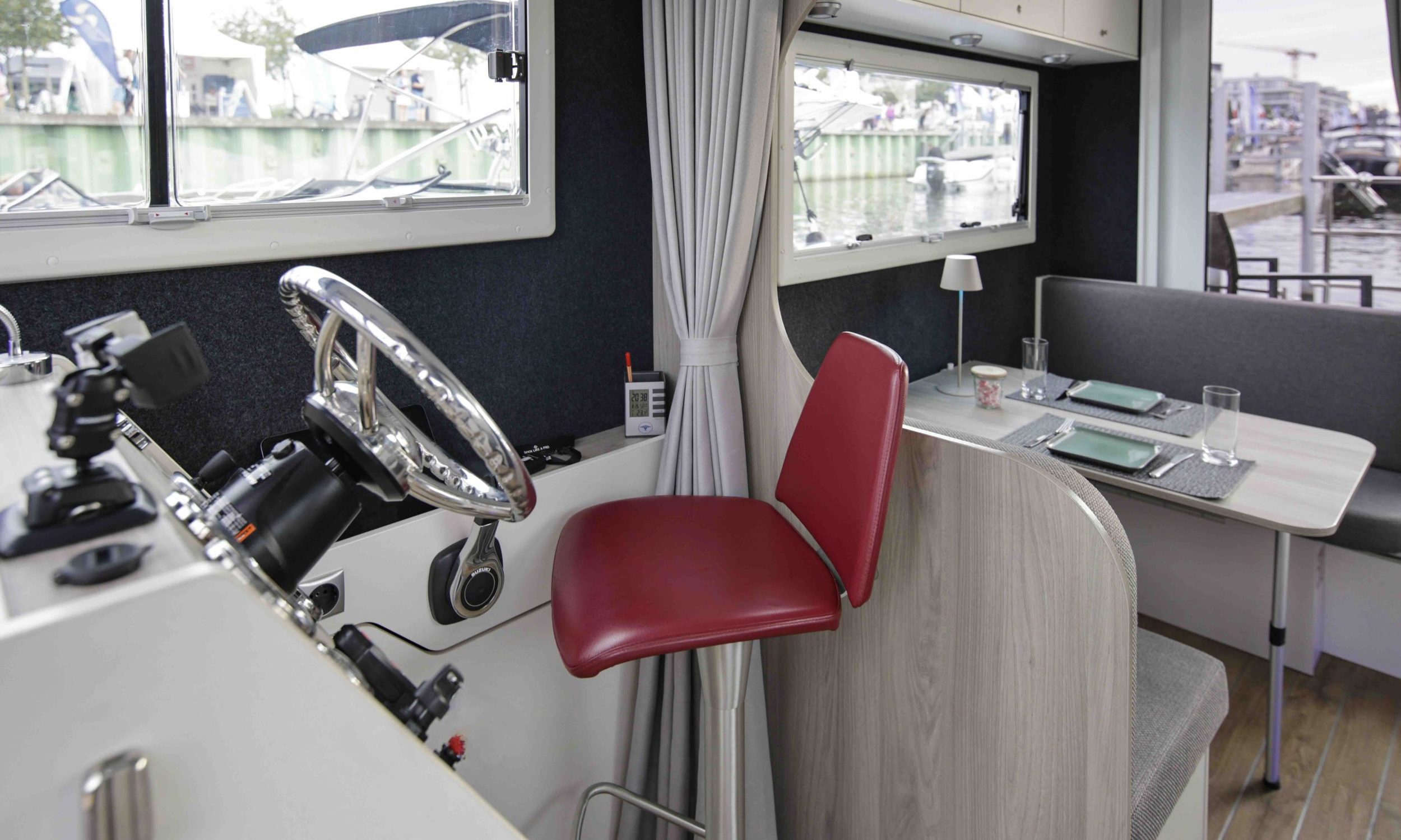 foto: 13 Caravanboat DepartureOne M