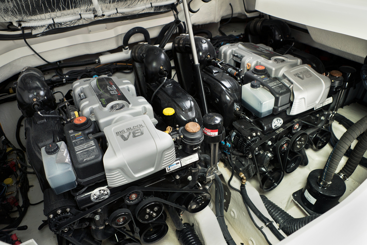 foto: 41 Sea Ray SLX 400