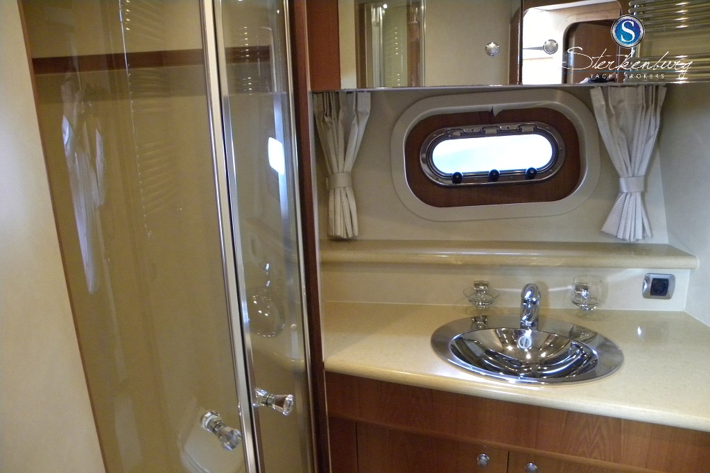 foto: 36 Valk Valk Continental 15.50