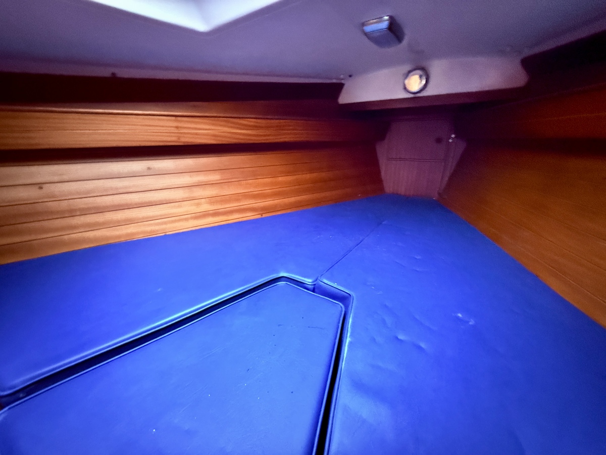 foto: 48 Victoire 933