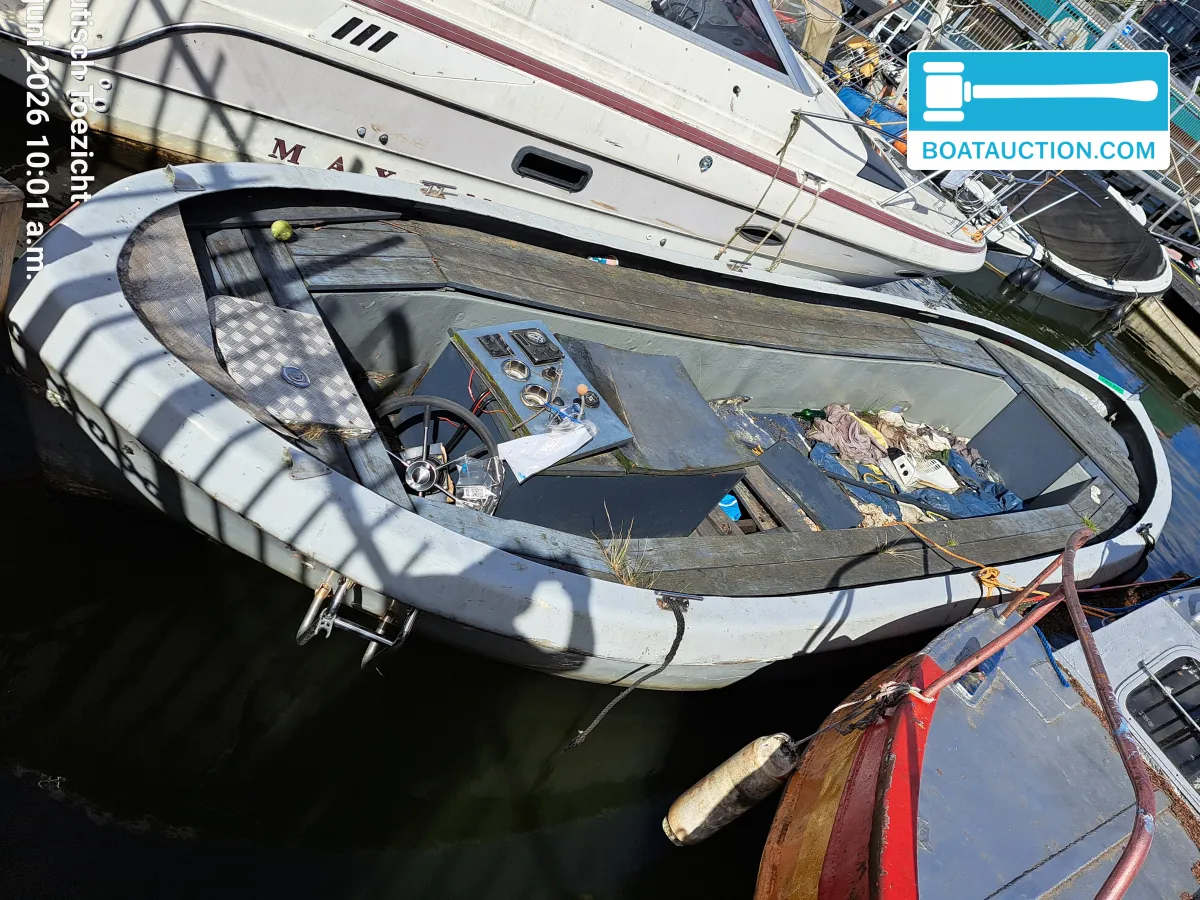 foto: 8 Reddingssloep 725