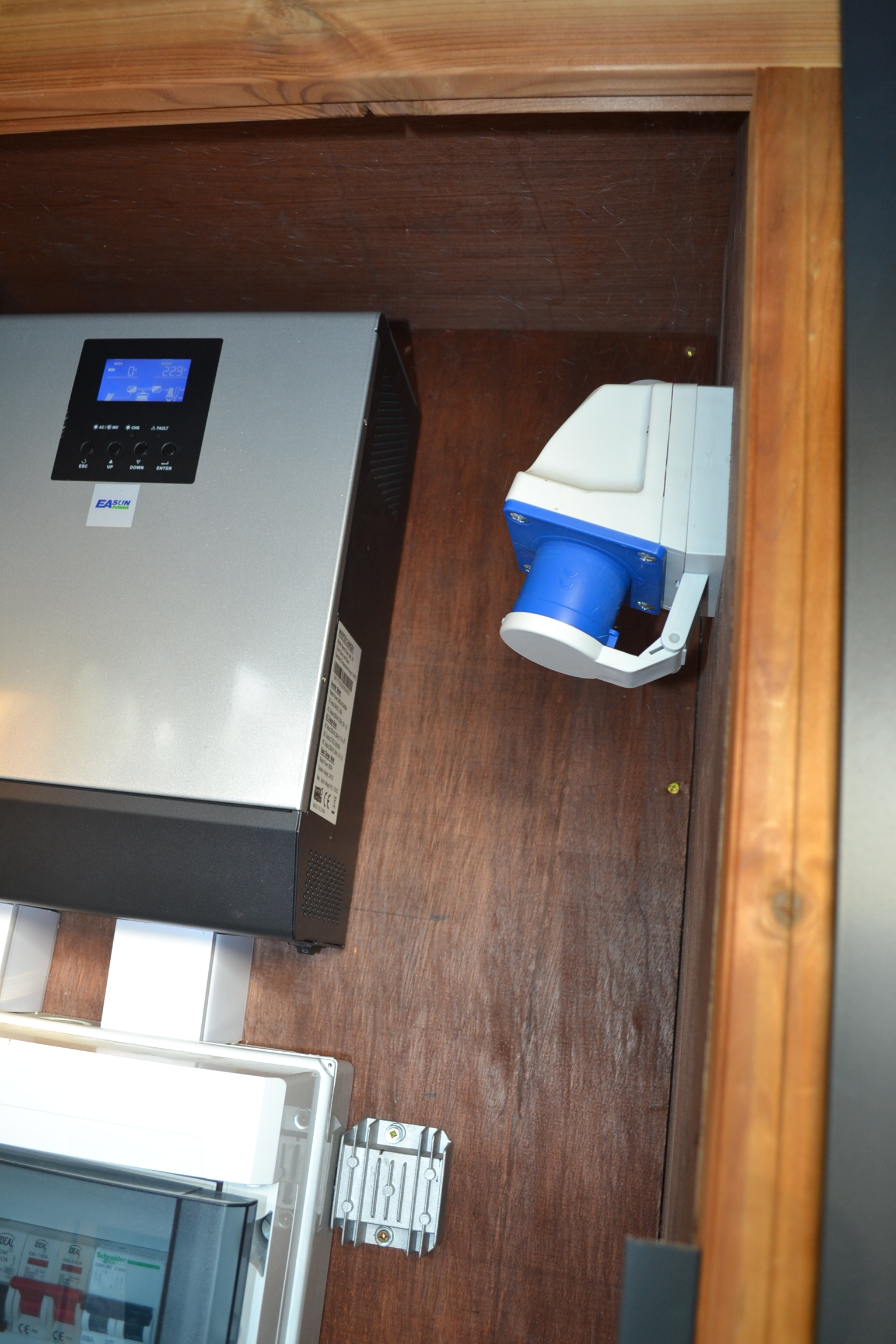 foto: 50 Campi 280 Houseboat