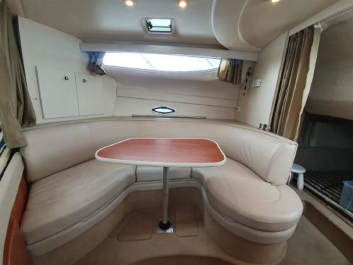 foto: 33 Bayliner 305 CIERA