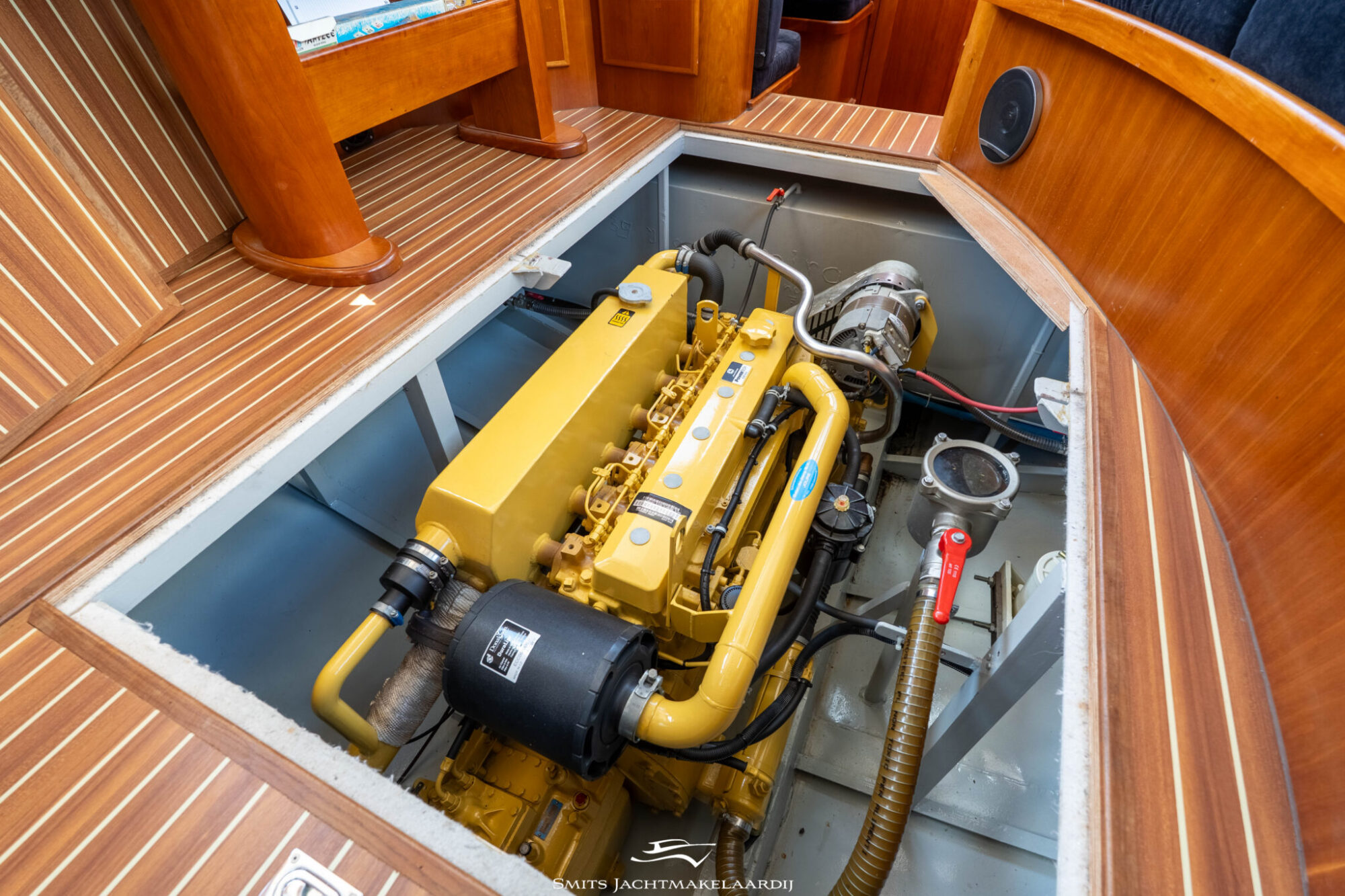 foto: 83 Amirante Amirante Kruiser 12.50 AK Cabrio