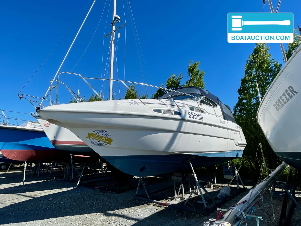 hoofdfoto: 1 Sealine 310 Sportbridge