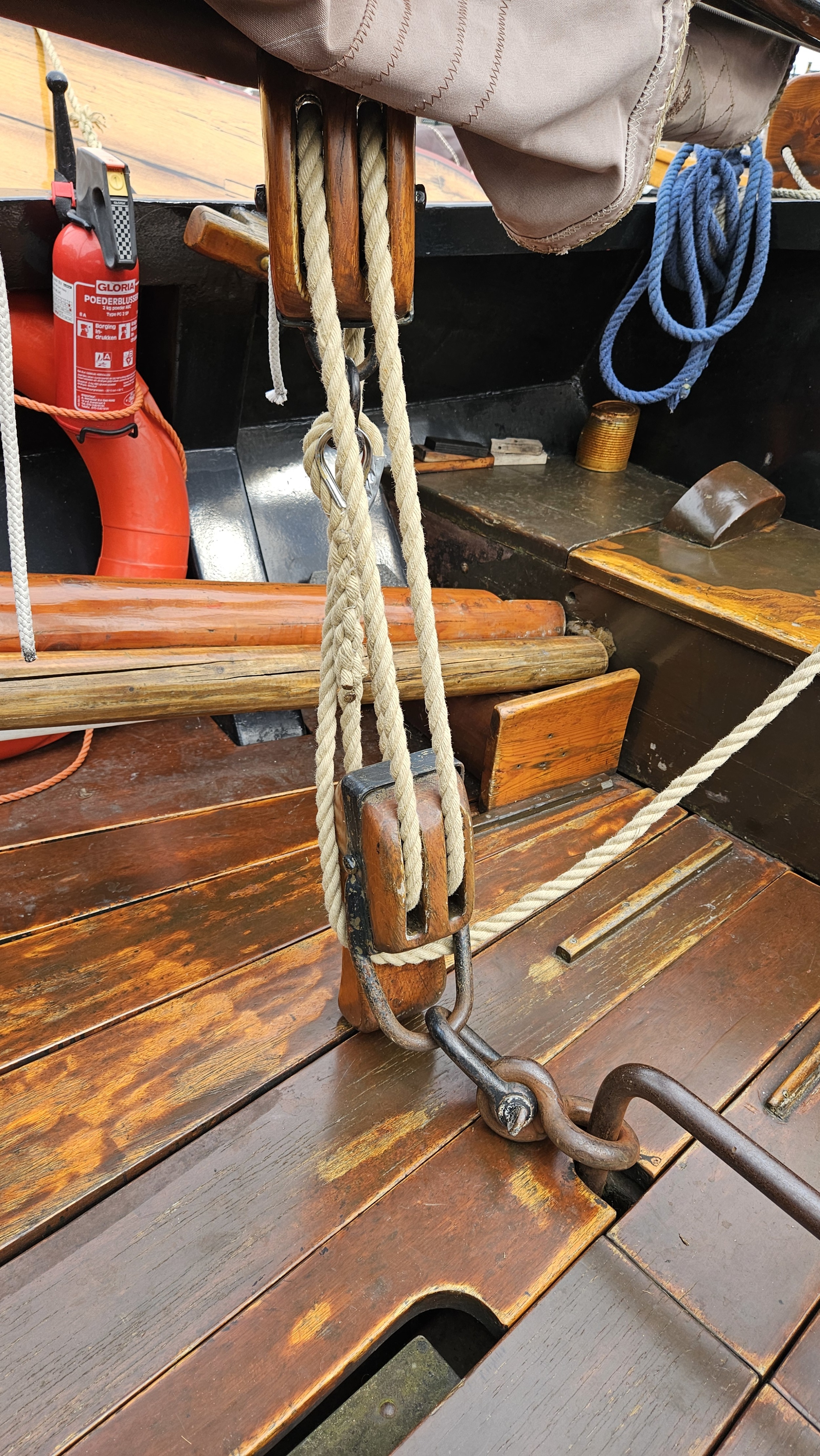 foto: 27 Zeeschouw Visserman