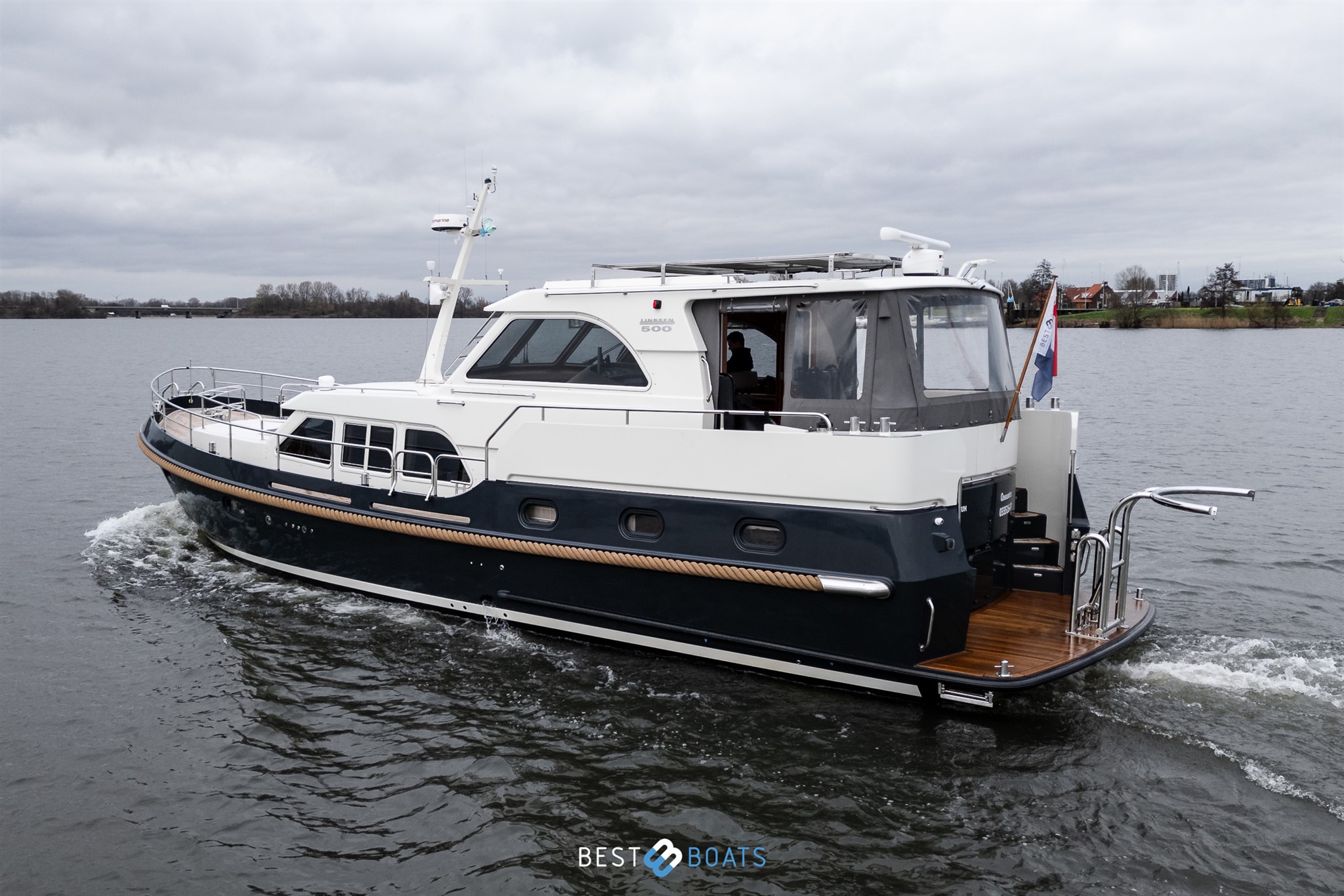 foto: 54 Linssen Grand Sturdy 500 AC Wheelhouse Long Top
