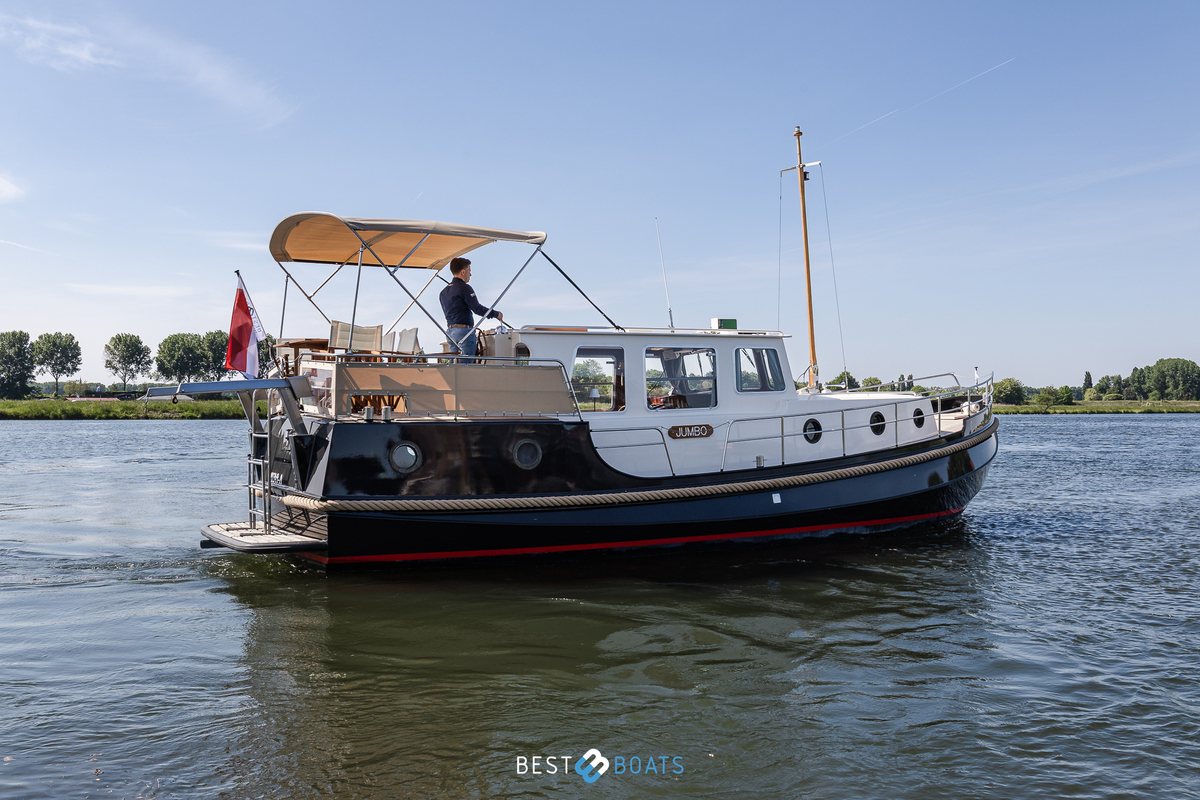 foto: 81 Exellent 1000 Hybride Patrol