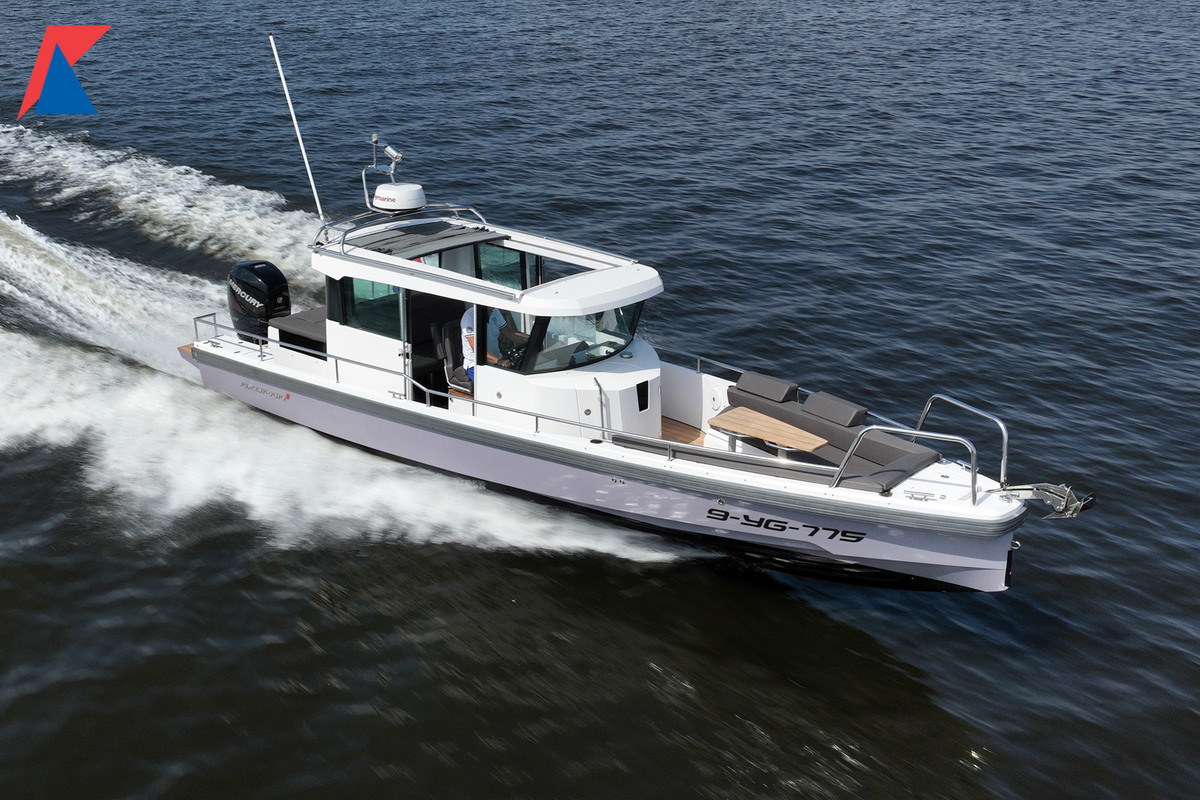 foto: 45 Axopar 28 Cabin