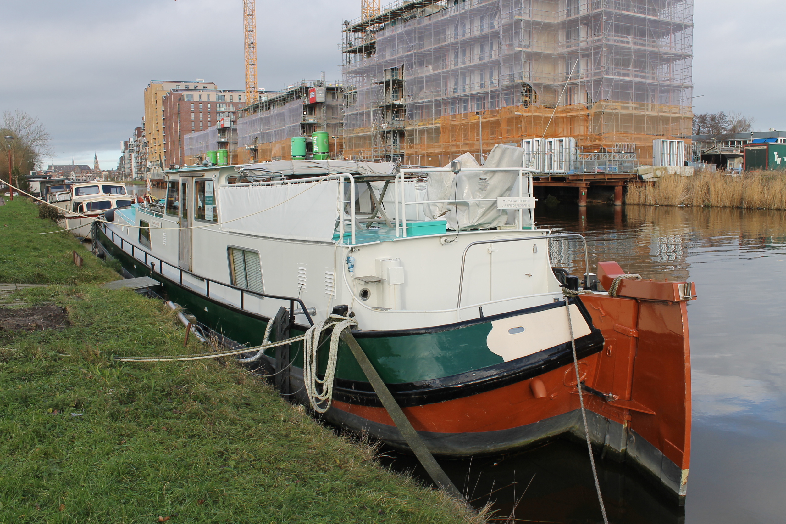 foto: 86 Tjalk Varend Woonschip 19.99