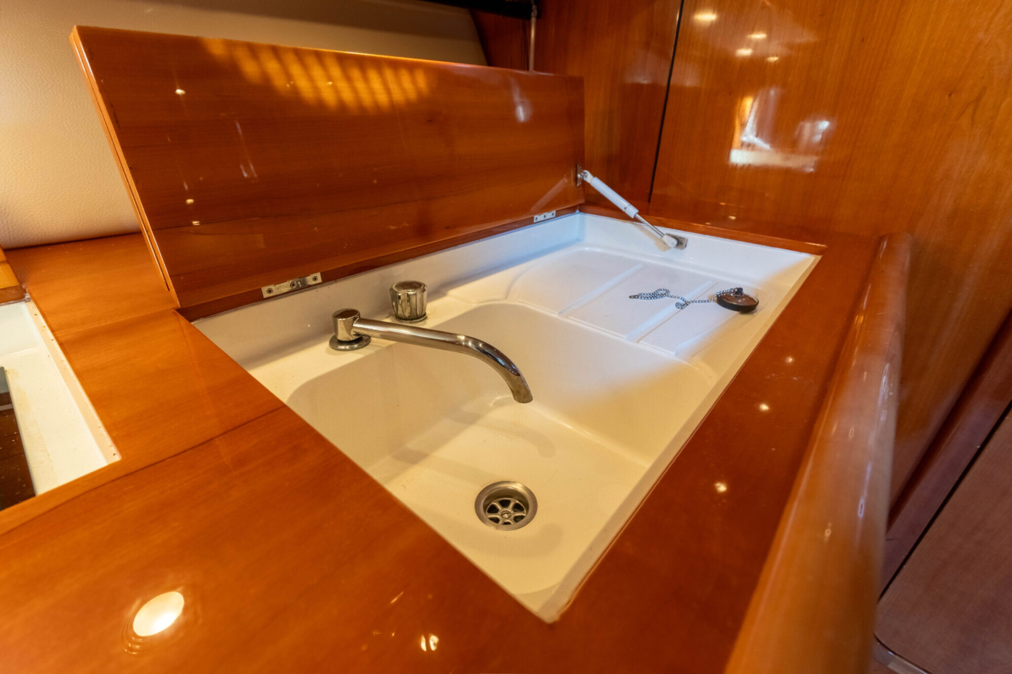 foto: 101 Sunseeker Sunseeker Camarque 47 Cabrio
